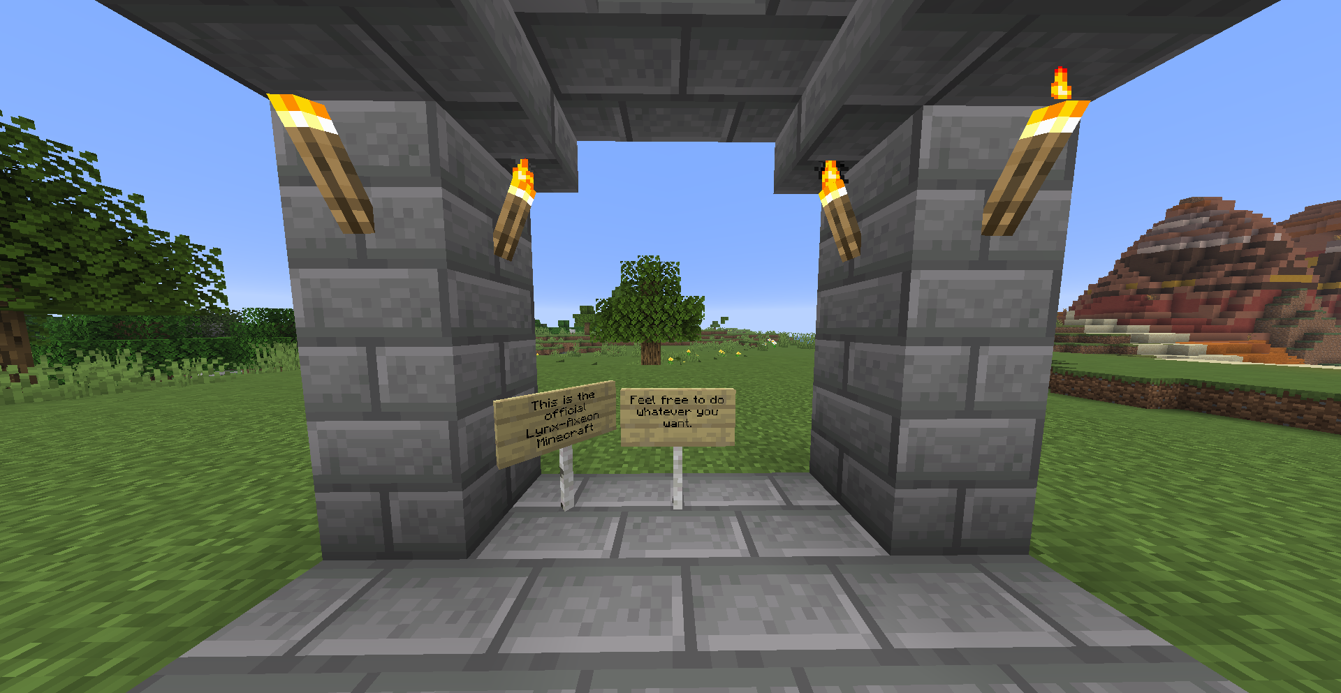 World spawn of the 'Lynx-Axeon Minecraft Server' from 2021